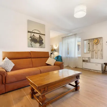 Borgo Antico Apartment *